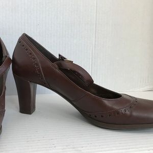 Size 6 Etienne Aigner Brown 2.5" Mary Jane Heels